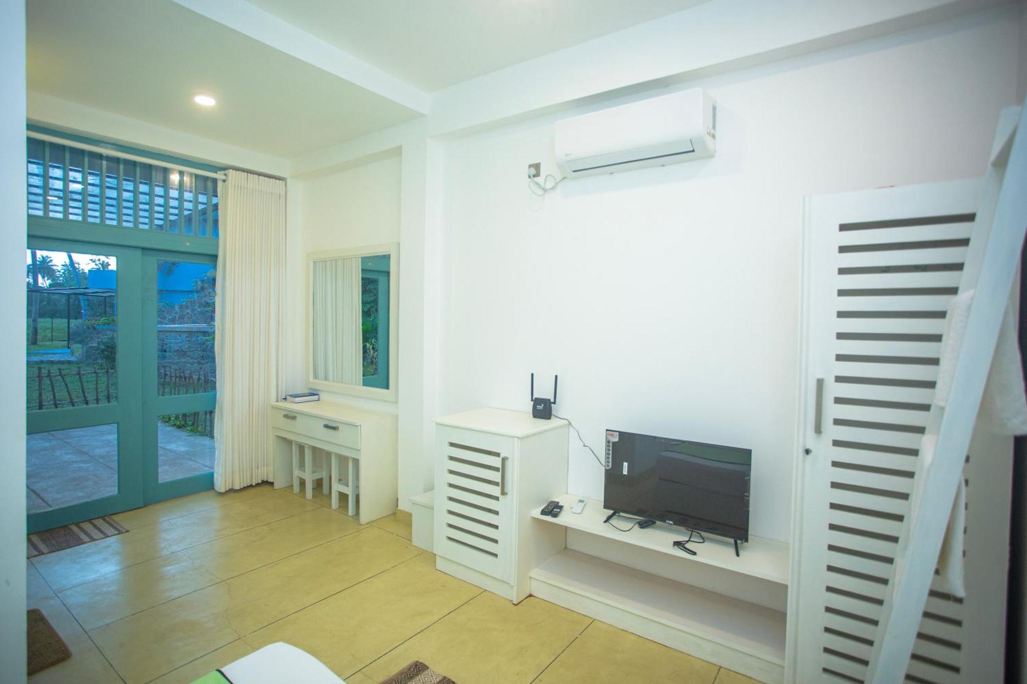 Greencliff Mirissa Exterior photo